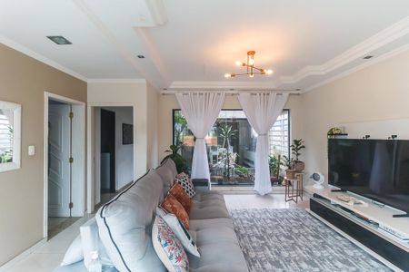 Sala de casa para alugar com 3 quartos, 261m² em Jardim Medina, Poá