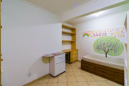 Quarto 1 de casa para alugar com 2 quartos, 64m² em Parque Regina, São Paulo