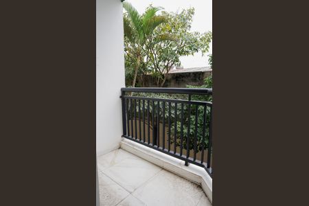 Sacada de apartamento à venda com 2 quartos, 73m² em Vila Aprazivel, Guarulhos