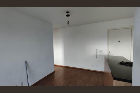 Sala de apartamento para alugar com 2 quartos, 51m² em Parque Imperial, Ferraz de Vasconcelos