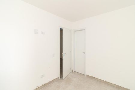 Quarto de apartamento para alugar com 2 quartos, 42m² em Vila Medeiros, São Paulo