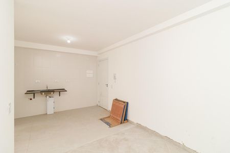 Sala de apartamento para alugar com 2 quartos, 42m² em Vila Medeiros, São Paulo