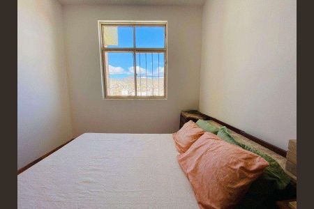 Apartamento à venda com 3 quartos, 180m² em Santa Tereza, Belo Horizonte