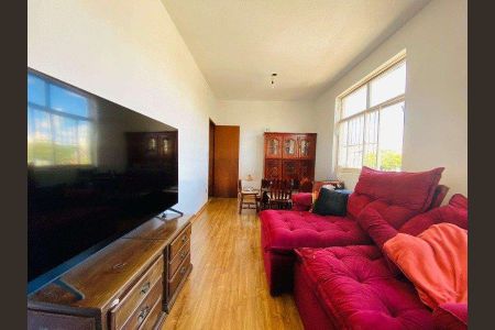 Apartamento à venda com 3 quartos, 180m² em Santa Tereza, Belo Horizonte