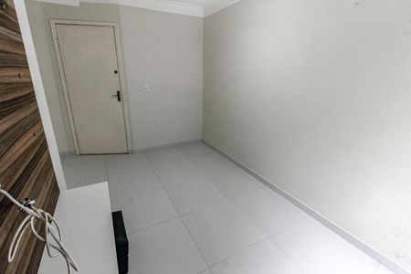 Sala de apartamento à venda com 2 quartos, 48m² em Chácara Agrindus, Taboão da Serra