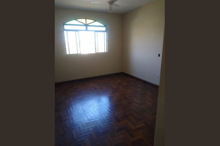 Casa à venda com 4 quartos, 400m² em São Geraldo, Belo Horizonte