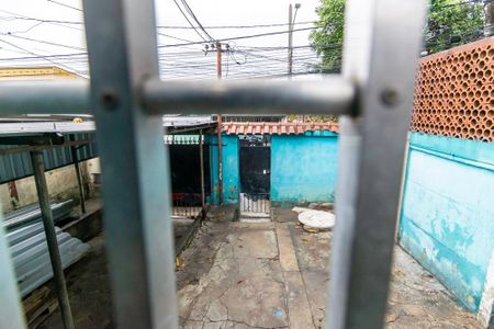 Varanda da Sala - Vista da garagem de casa à venda com 2 quartos, 200m² em Brás de Pina, Rio de Janeiro