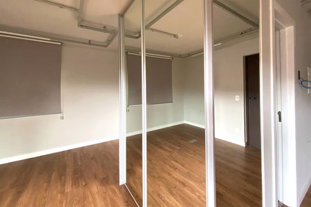 Armários de apartamento para alugar com 1 quarto, 49m² em Santa Tereza, Belo Horizonte