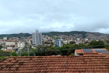 Vista de apartamento para alugar com 1 quarto, 49m² em Santa Tereza, Belo Horizonte