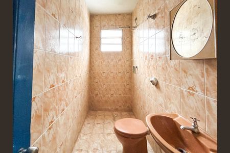 Casa para alugar com 4 quartos, 200m² em Glória, Belo Horizonte