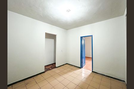 Casa para alugar com 4 quartos, 200m² em Glória, Belo Horizonte