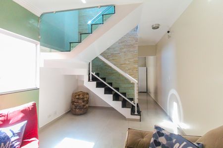 Sala de casa à venda com 3 quartos, 125m² em Jardim Itapemirim, São Paulo