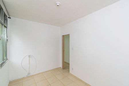 Quarto 1 de apartamento para alugar com 2 quartos, 50m² em Parada de Lucas, Rio de Janeiro