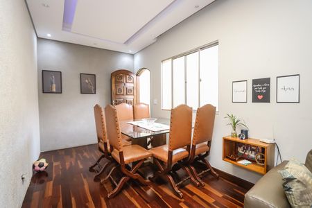 Sala de Jantar de casa para alugar com 4 quartos, 200m² em Jardim Salete, Taboão da Serra