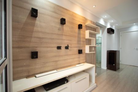 Sala de apartamento para alugar com 2 quartos, 52m² em Chácaras Reunidas São Jorge, Sorocaba