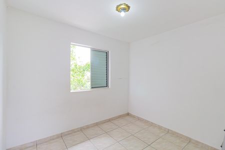 Quarto 2 de apartamento para alugar com 2 quartos, 42m² em Jardim Novo Santo Amaro, São Paulo