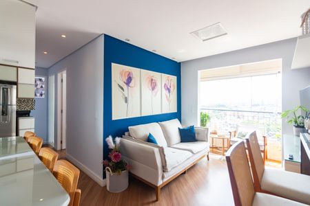 Sala de apartamento à venda com 2 quartos, 48m² em Bussocaba, Osasco