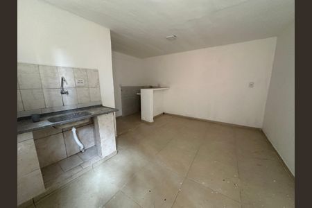 Sala/Cozinha de casa para alugar com 1 quarto, 70m² em Jardim Silveira, Barueri