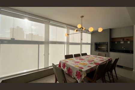 Apartamento à venda com 3 quartos, 114m² em Cambuí, Campinas