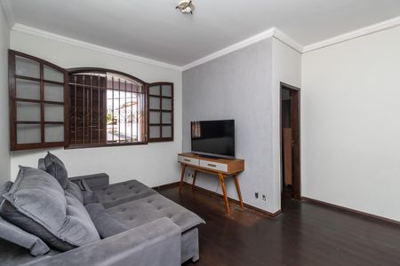 Sala 1 de casa à venda com 4 quartos, 300m² em São Salvador, Belo Horizonte