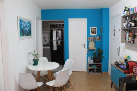 Sala de apartamento para alugar com 2 quartos, 40m² em Granja Viana, Cotia