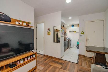 Sala de apartamento para alugar com 2 quartos, 60m² em Mário Quintana, Porto Alegre