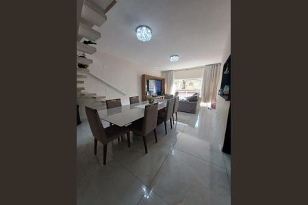 Sala de casa para alugar com 4 quartos, 400m² em Jardim Rosana, Guarulhos