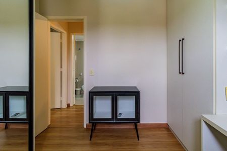 Quarto 01 de apartamento à venda com 2 quartos, 55m² em Vila Indiana, São Paulo