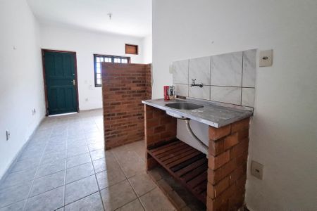 Cozinha de kitnet/studio para alugar com 1 quarto, 25m² em Engenho do Mato, Niterói