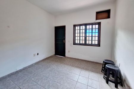 Sala de kitnet/studio para alugar com 1 quarto, 25m² em Engenho do Mato, Niterói