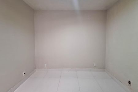 Quarto 1 de casa de condomínio para alugar com 1 quarto, 45m² em Engenho do Mato, Niterói