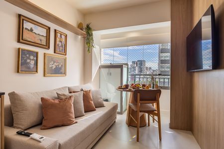 Sala de kitnet/studio para alugar com 1 quarto, 24m² em Vila Nova Conceição, São Paulo