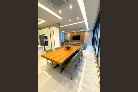 Casa à venda com 4 quartos, 472m² em Colinas da Anhanguera, Santana de Parnaíba