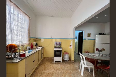 Cozinha de casa para alugar com 3 quartos, 301m² em Cambuí, Campinas