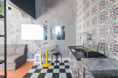 Cozinha de casa para alugar com 1 quarto, 60m² em Jardim das Esmeraldas, São Paulo
