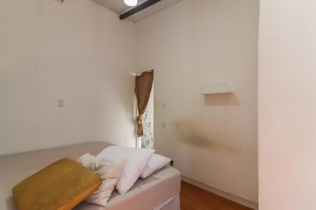 Quarto 1 de casa para alugar com 1 quarto, 60m² em Jardim das Esmeraldas, São Paulo