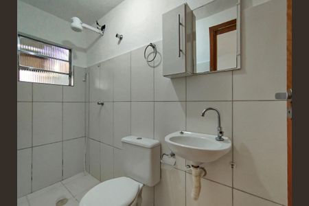 Banheiro de casa para alugar com 1 quarto, 50m² em Fundação, São Caetano do Sul