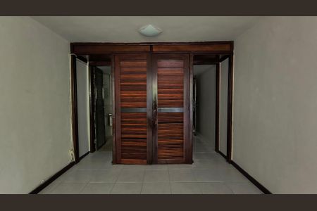 Quarto de kitnet/studio para alugar com 1 quarto, 33m² em Vargem Grande, Rio de Janeiro