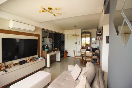 Sala de apartamento à venda com 2 quartos, 57m² em Santana, Porto Alegre