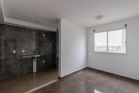 Sala de apartamento à venda com 2 quartos, 55m² em Jardim Gracinda, Guarulhos