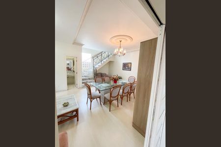 Casa para alugar com 5 quartos, 420m² em Jardim Atlântico, Florianópolis