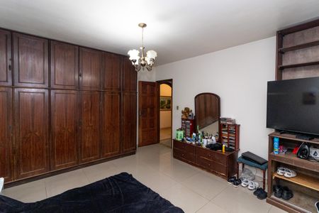 Quarto 1 - Suíte de casa para alugar com 5 quartos, 300m² em Jardim Sulacap, Rio de Janeiro