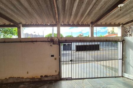 Vista da Sala de casa para alugar com 3 quartos, 226m² em Jardim Campos Elíseos, Campinas