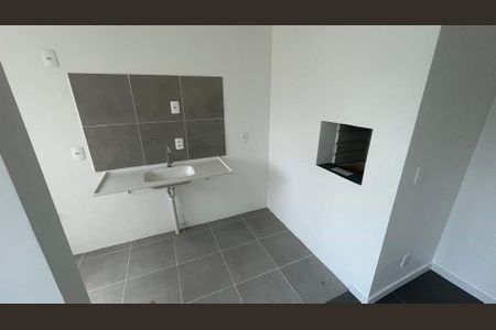 Cozinha de apartamento para alugar com 2 quartos, 45m² em Cecília, Viamão