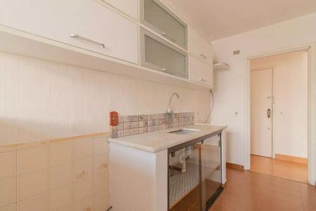 Cozinha de apartamento para alugar com 2 quartos, 50m² em Centro, Viamão