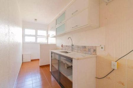 Cozinha de apartamento para alugar com 2 quartos, 50m² em Centro, Viamão