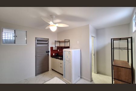 Sala/Quarto/Cozinha de kitnet/studio para alugar com 1 quarto, 20m² em Barra Funda, São Paulo