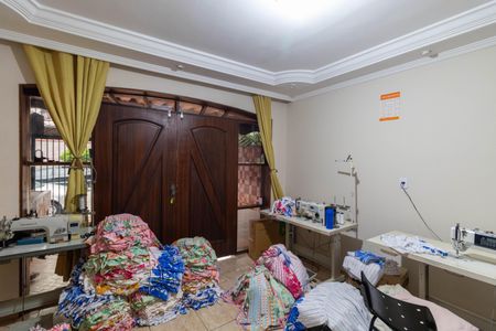 Casa 1 - Sala de casa à venda com 8 quartos, 960m² em Parque Cisper, São Paulo