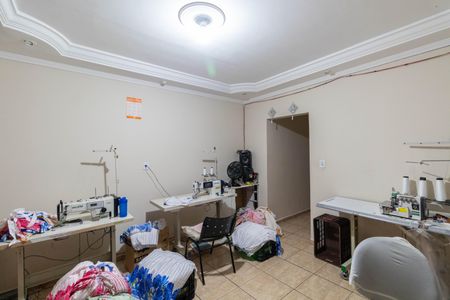 Casa 1 - Sala de casa à venda com 8 quartos, 960m² em Parque Cisper, São Paulo