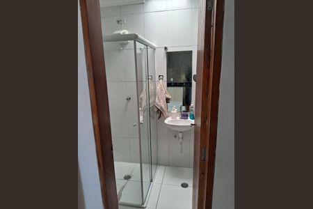 Banheiro de apartamento à venda com 2 quartos, 42m² em Vila Corberi, São Paulo